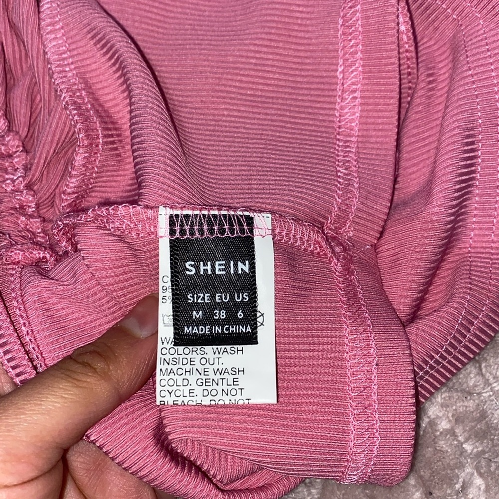 Pink Ribbed Crop Top - Picture 2 of 2